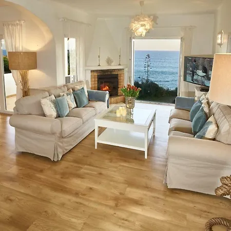 Holiday home E&m House Aldeamento Do Levante I Armacao de Pera